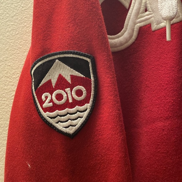 Canada olympic team zip up hoodie - Picture 3 of 3